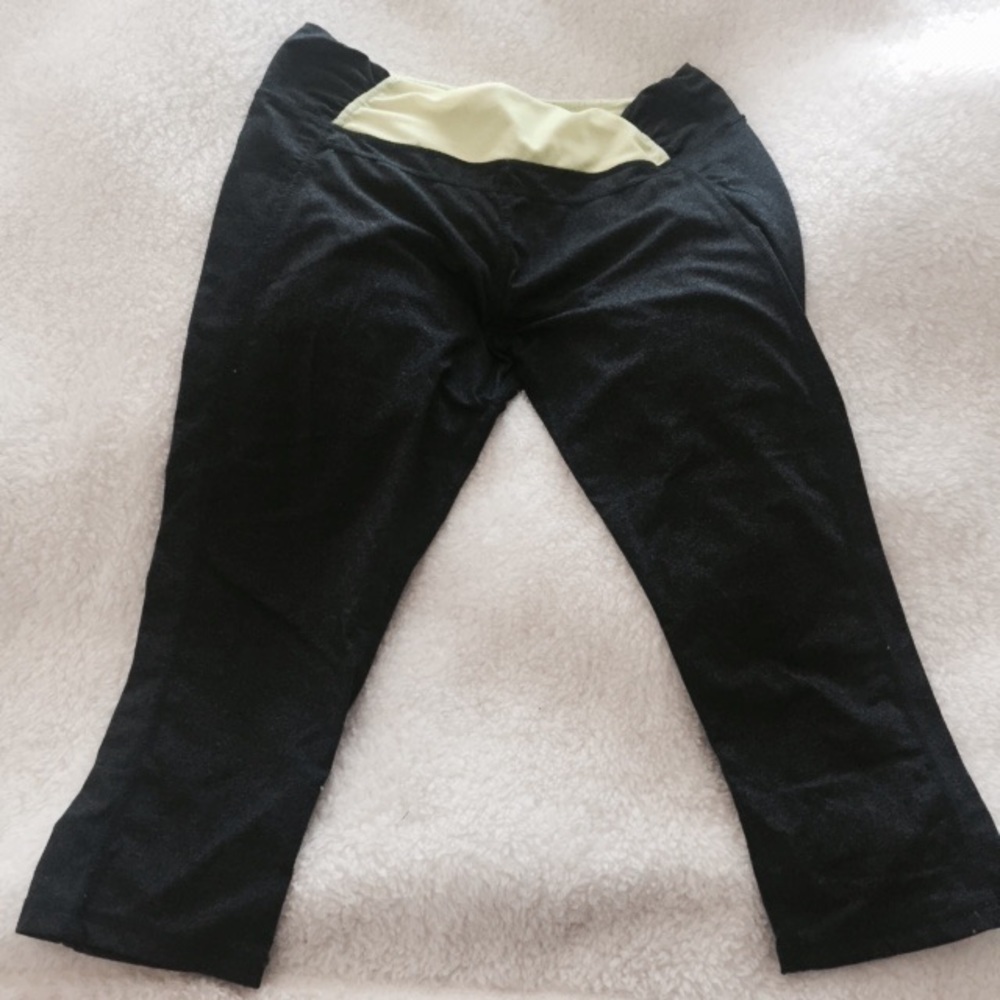 Kyodan Capri in Dark Grey and Lime GUC in Medium